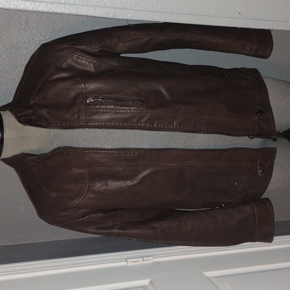 Leather Jacket - Picture 4 of 8
